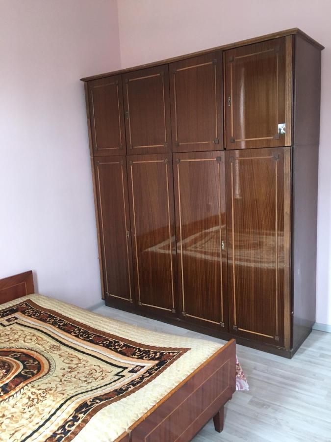 Private house Hotell Sukhumi Exteriör bild